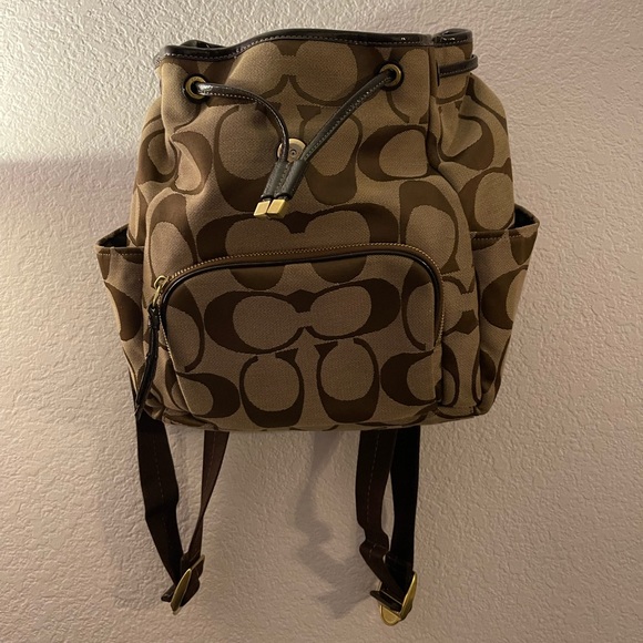 Coach backpack - Picture 3 of 5